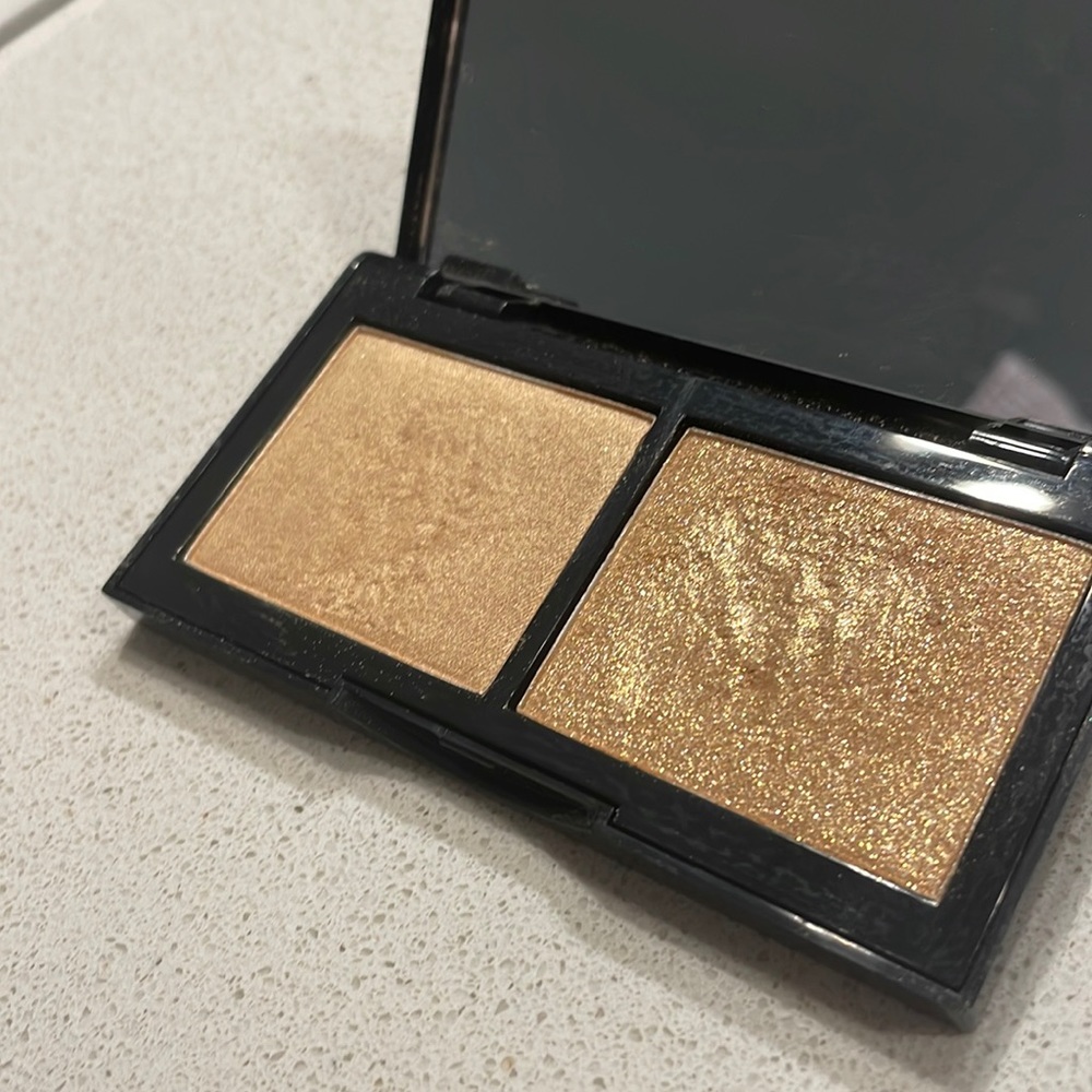 Laura Geller HI DEF GLOW ILLUMINATOR DUO